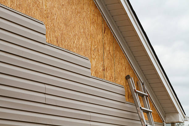 24/7 Emergency Vinyl Siding experts in Montgomery, PA